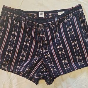 GAP Women's Striped Black Shorts